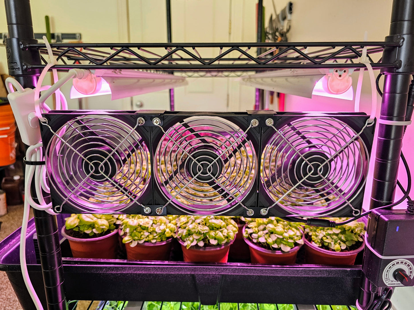 microFARM 3-Level Grow Tower