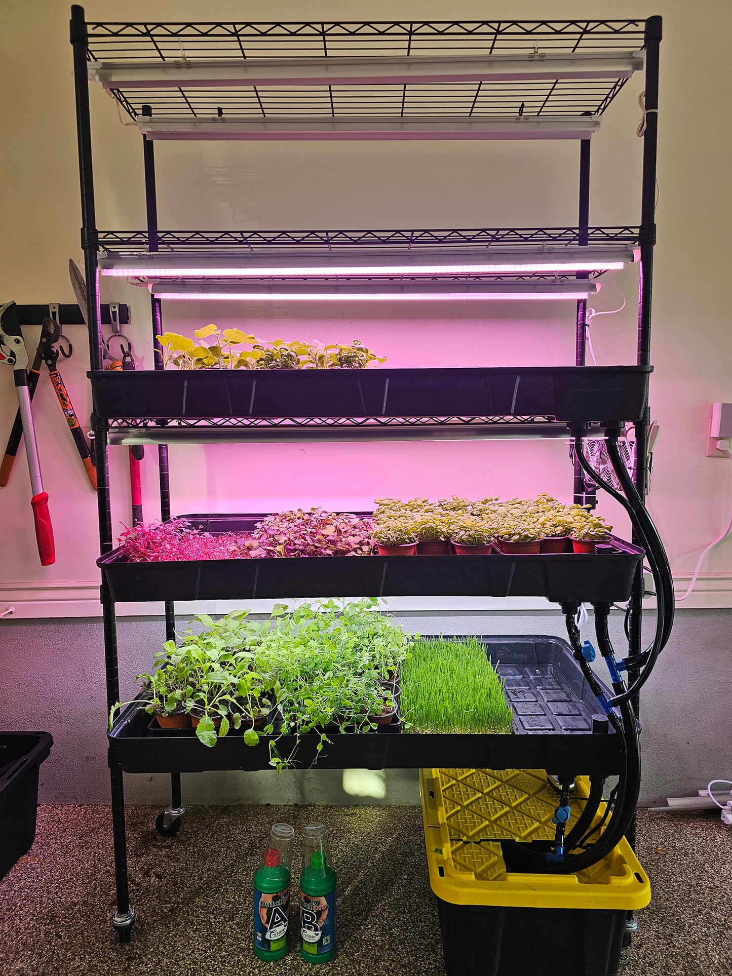 microFARM 3-Level Grow Tower